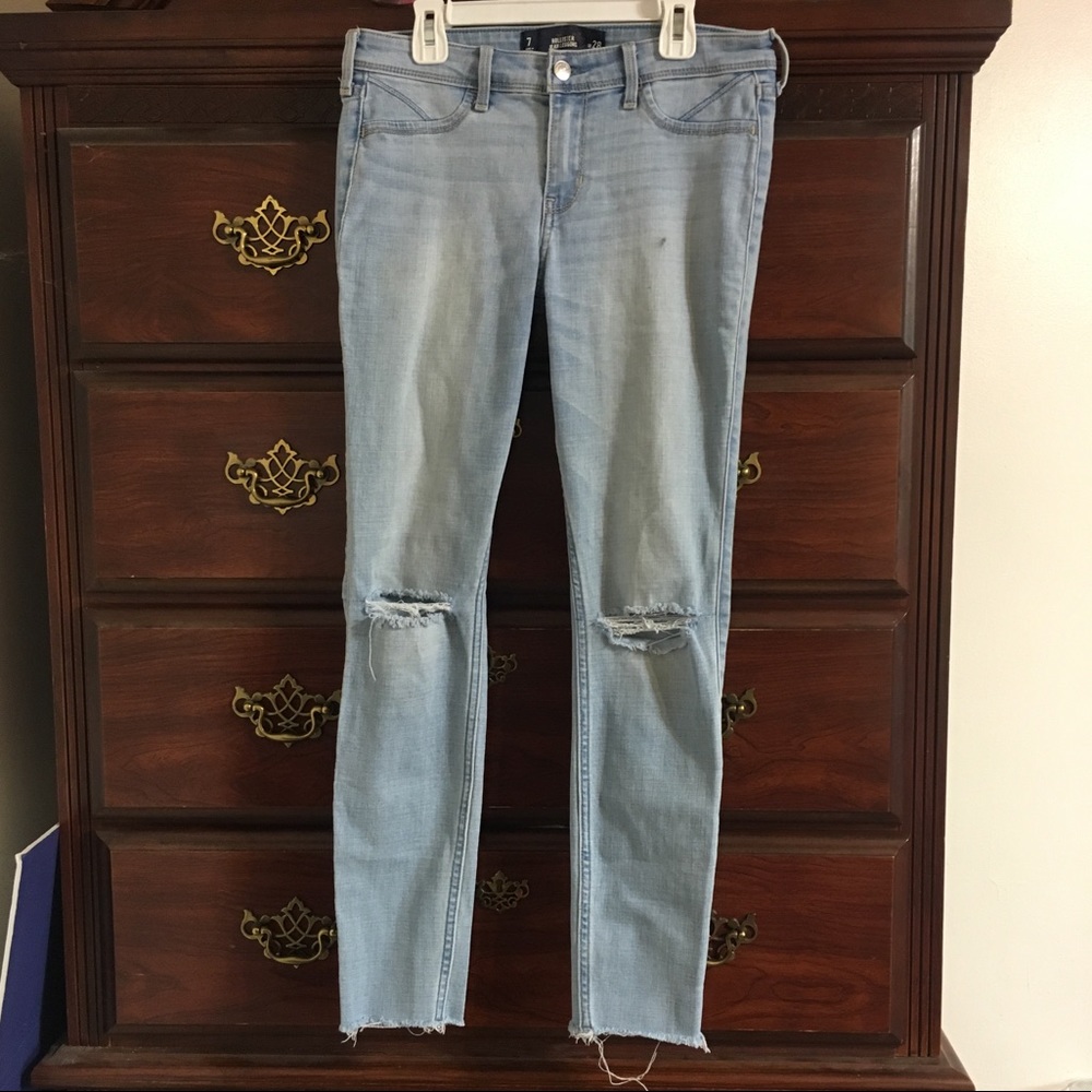 HOLLISTER Light Washed Jeans